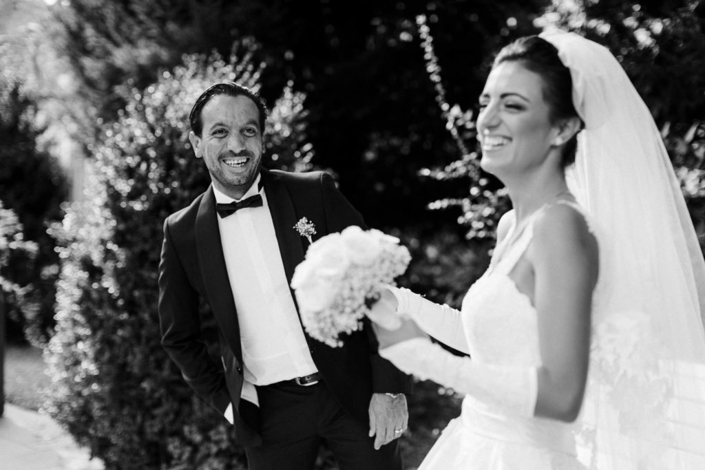 hochzeitsfotograf-kerim-kivrak-augsburg-hochzeitslocation-hofgarten-dom-altstadt-destination-wedding-photographer-trauung-standesamt-münchen-hochzeitsfotoalbum-hochzeitsdeko-0010