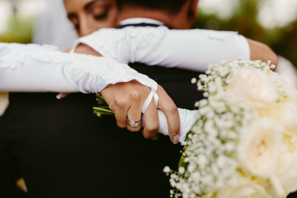 hochzeitsfotograf-kerim-kivrak-augsburg-hochzeitslocation-hofgarten-dom-altstadt-destination-wedding-photographer-trauung-standesamt-münchen-hochzeitsfotoalbum-hochzeitsdeko-0014