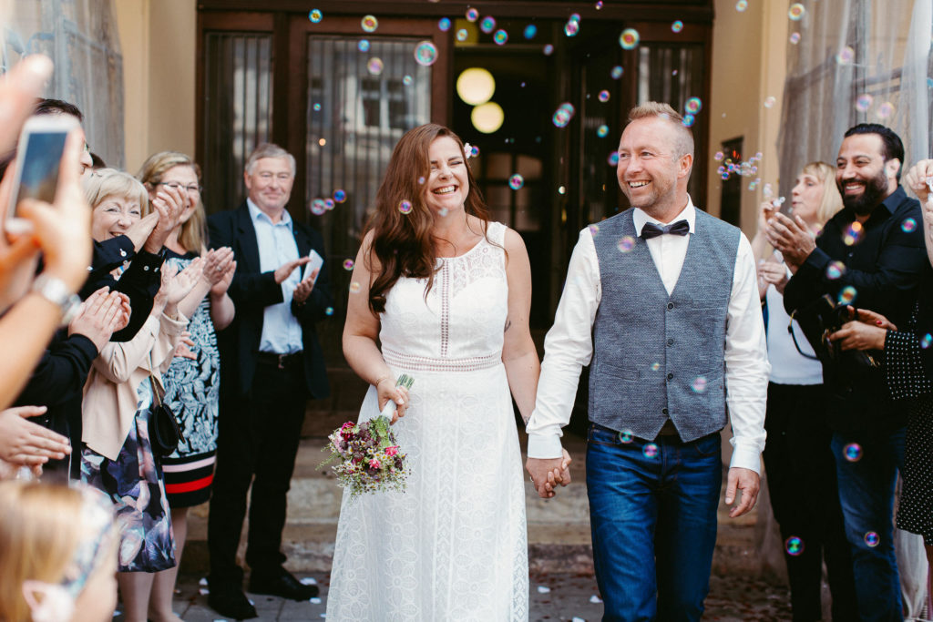 hochzeitsfotograf-kerim-kivrak-augsburg-hochzeitslocation-kräutergarten-herkulesbrunnen-destination-wedding-photographer-trauung-standesamt-münchen-hochzeitsfotoalbum-hochzeitsdeko-26