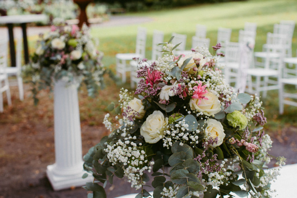 hochzeitsfotograf-kerim-kivrak-augsburg-hochzeitslocation-kurhaus-parktheater-drei-mohren-steigenberger-trauung-standesamt-münchen-hochzeitsfotoalbum-hochzeitsdeko-0002