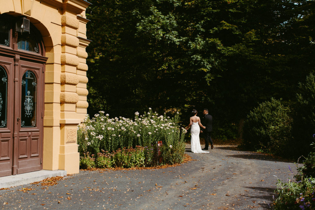 hochzeitsfotograf-kerim-kivrak-augsburg-hochzeitslocation-kurhaus-parktheater-drei-mohren-steigenberger-trauung-standesamt-münchen-hochzeitsfotoalbum-hochzeitsdeko-0021