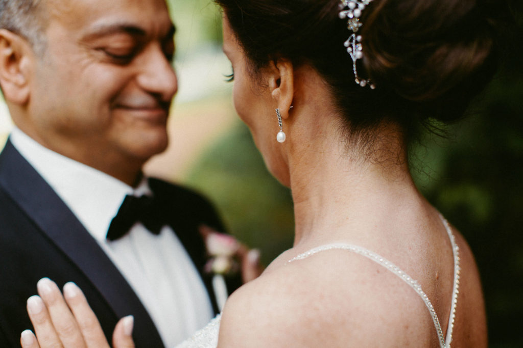 hochzeitsfotograf-kerim-kivrak-augsburg-hochzeitslocation-kurhaus-parktheater-drei-mohren-steigenberger-trauung-standesamt-münchen-hochzeitsfotoalbum-hochzeitsdeko-0026