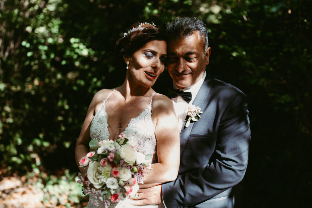 hochzeitsfotograf-kerim-kivrak-augsburg-hochzeitslocation-kurhaus-parktheater-drei-mohren-steigenberger-trauung-standesamt-münchen-hochzeitsfotoalbum-hochzeitsdeko-0033