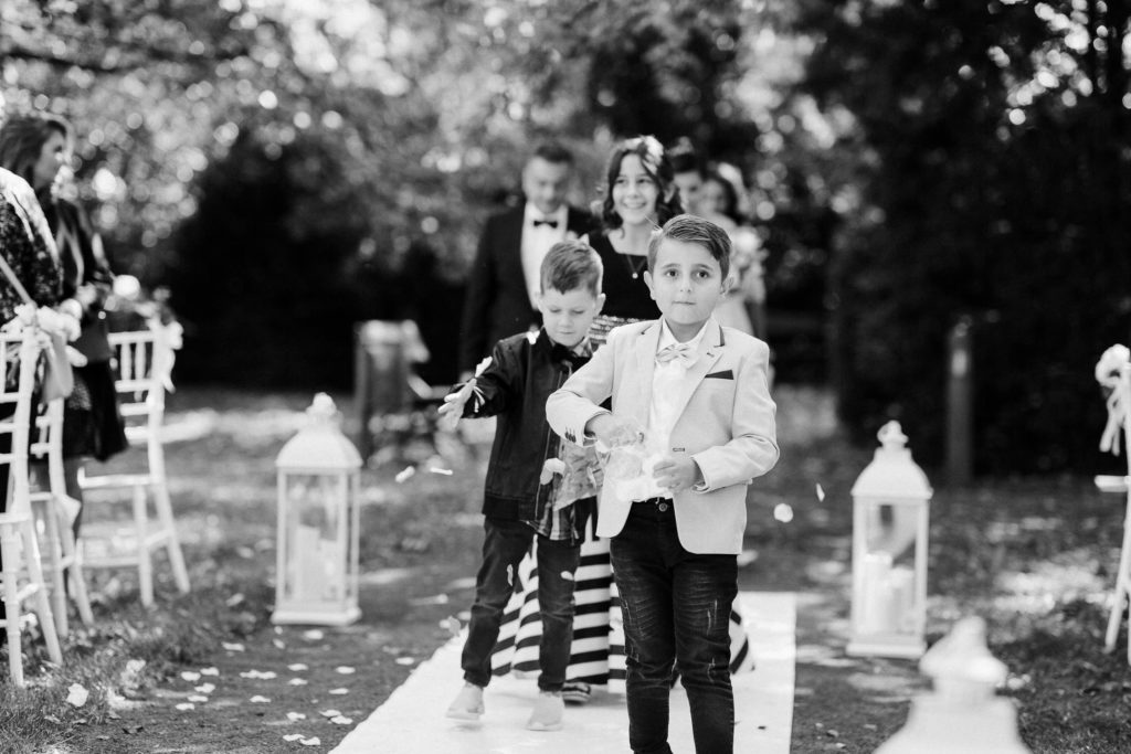 hochzeitsfotograf-kerim-kivrak-augsburg-hochzeitslocation-kurhaus-parktheater-drei-mohren-steigenberger-trauung-standesamt-münchen-hochzeitsfotoalbum-hochzeitsdeko-0043