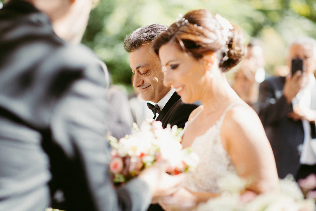 hochzeitsfotograf-kerim-kivrak-augsburg-hochzeitslocation-kurhaus-parktheater-drei-mohren-steigenberger-trauung-standesamt-münchen-hochzeitsfotoalbum-hochzeitsdeko-0045