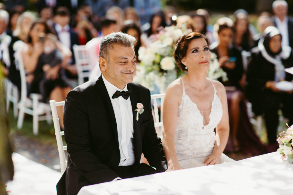 hochzeitsfotograf-kerim-kivrak-augsburg-hochzeitslocation-kurhaus-parktheater-drei-mohren-steigenberger-trauung-standesamt-münchen-hochzeitsfotoalbum-hochzeitsdeko-0046