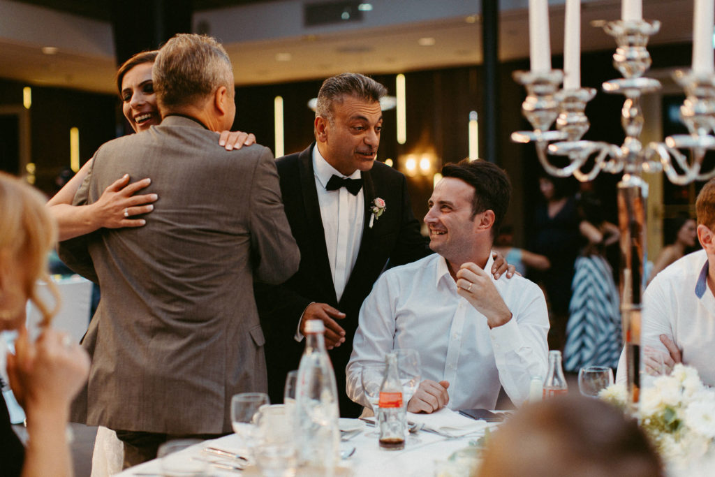 hochzeitsfotograf-kerim-kivrak-augsburg-hochzeitslocation-kurhaus-parktheater-drei-mohren-steigenberger-trauung-standesamt-münchen-hochzeitsfotoalbum-hochzeitsdeko-0134