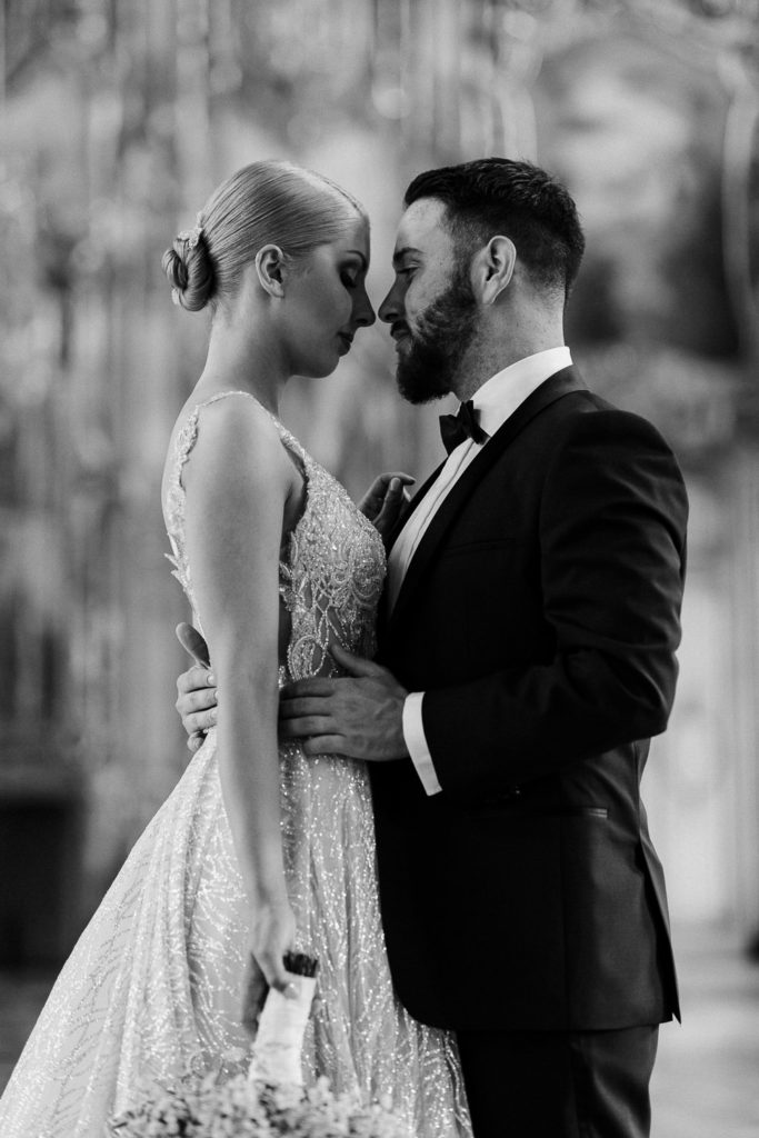 hochzeitsfotograf-kerim-kivrak-augsburg-hochzeitslocation-schaezlerpalais-wedding-photographer-trauung-standesamt-münchen-hochzeitsfotoalbum-hochzeitsdeko-0035