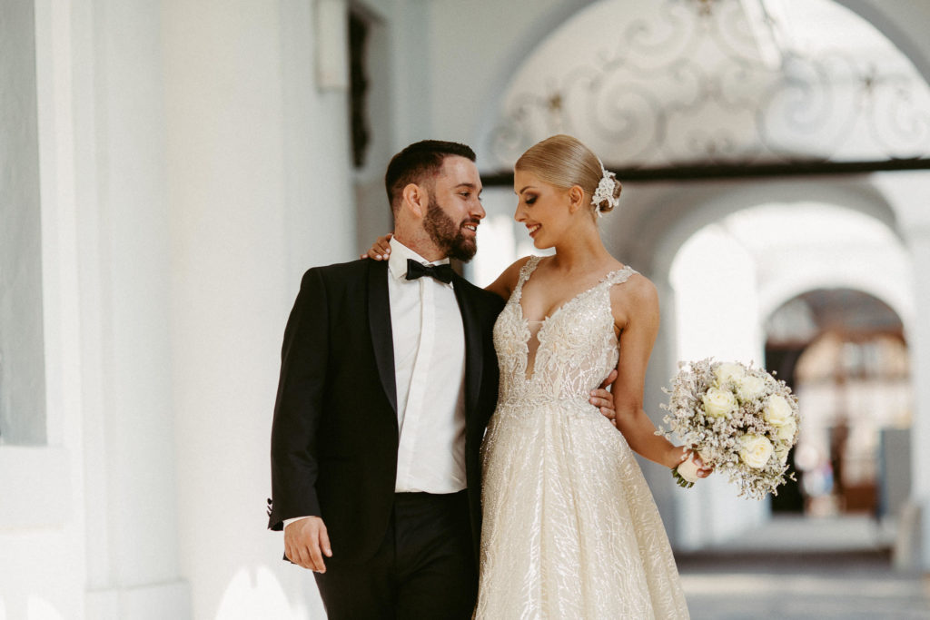 hochzeitsfotograf-kerim-kivrak-augsburg-hochzeitslocation-schaezlerpalais-wedding-photographer-trauung-standesamt-münchen-hochzeitsfotoalbum-hochzeitsdeko-0053