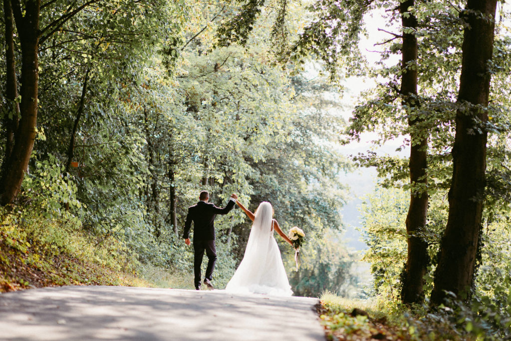 Die Besten Burgen Und Schlosser Fur Ihre Hochzeit In Der Schweiz