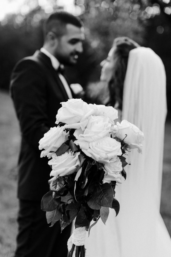 hochzeitsfotograf-kerim-kivrak-basel-hochzeitslocation-salmegg-haus-schweiz-rheinfelden-destination-wedding-photographer-trauung-standesamt-münchen-hochzeitsfotoalbum-hochzeitsdeko-0010