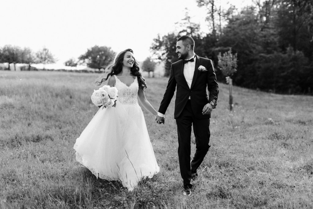 hochzeitsfotograf-kerim-kivrak-basel-hochzeitslocation-salmegg-haus-schweiz-rheinfelden-destination-wedding-photographer-trauung-standesamt-münchen-hochzeitsfotoalbum-hochzeitsdeko-0012