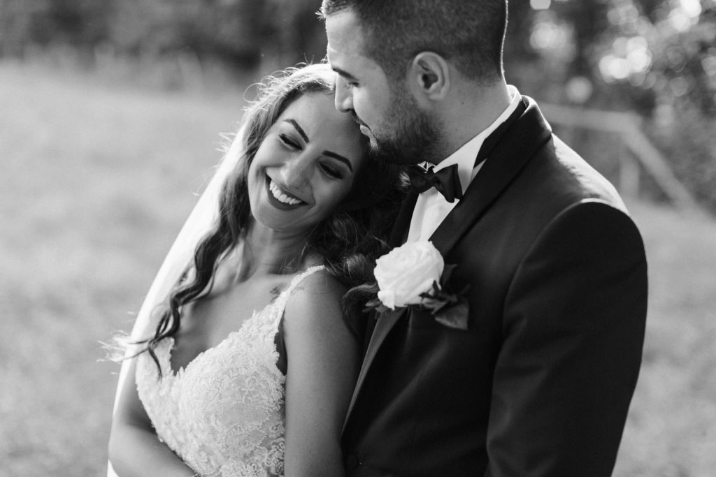 hochzeitsfotograf-kerim-kivrak-basel-hochzeitslocation-salmegg-haus-schweiz-rheinfelden-destination-wedding-photographer-trauung-standesamt-münchen-hochzeitsfotoalbum-hochzeitsdeko-0023