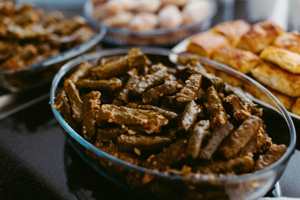 hochzeitsfotograf-kerim-kivrak-basel-hochzeitslocation-salmegg-haus-schweiz-rheinfelden-destination-wedding-photographer-trauung-standesamt-münchen-hochzeitsfotoalbum-hochzeitsdeko-0031