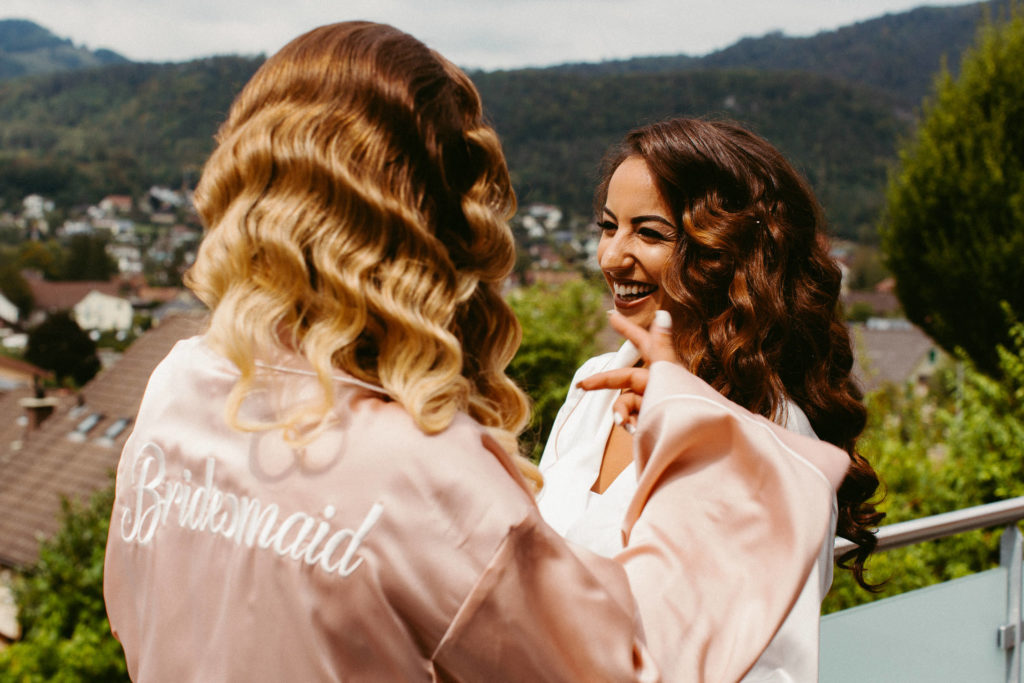 hochzeitsfotograf-kerim-kivrak-basel-hochzeitslocation-salmegg-haus-schweiz-rheinfelden-destination-wedding-photographer-trauung-standesamt-münchen-hochzeitsfotoalbum-hochzeitsdeko-0037