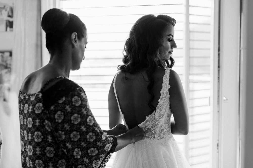 hochzeitsfotograf-kerim-kivrak-basel-hochzeitslocation-salmegg-haus-schweiz-rheinfelden-destination-wedding-photographer-trauung-standesamt-münchen-hochzeitsfotoalbum-hochzeitsdeko-0042