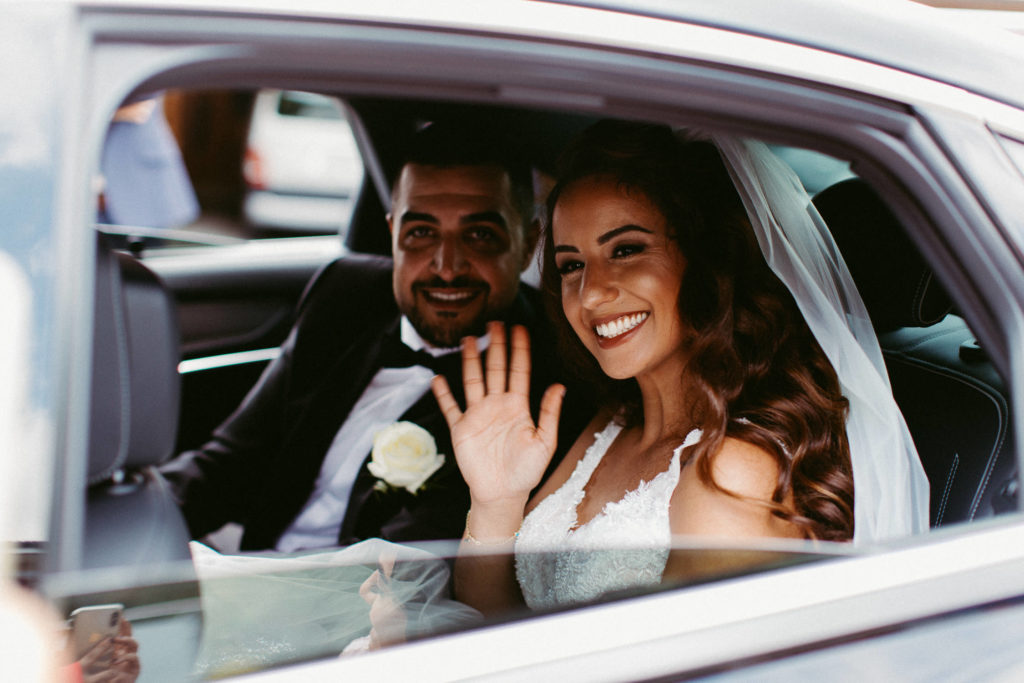 hochzeitsfotograf-kerim-kivrak-basel-hochzeitslocation-salmegg-haus-schweiz-rheinfelden-destination-wedding-photographer-trauung-standesamt-münchen-hochzeitsfotoalbum-hochzeitsdeko-0085