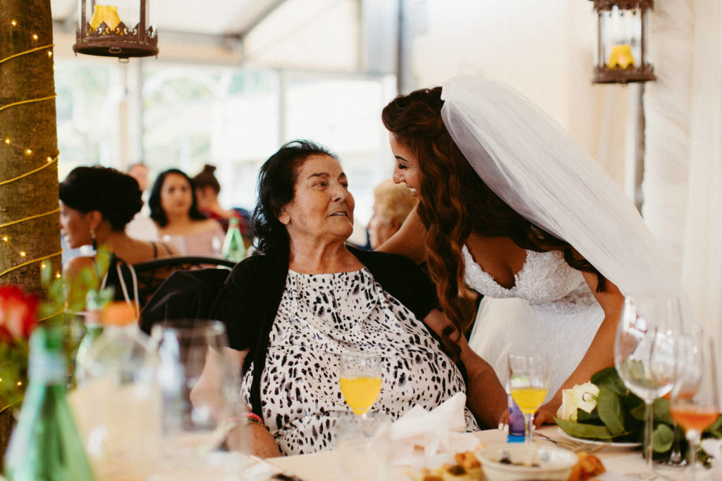 hochzeitsfotograf-kerim-kivrak-basel-hochzeitslocation-salmegg-haus-schweiz-rheinfelden-destination-wedding-photographer-trauung-standesamt-münchen-hochzeitsfotoalbum-hochzeitsdeko-0121