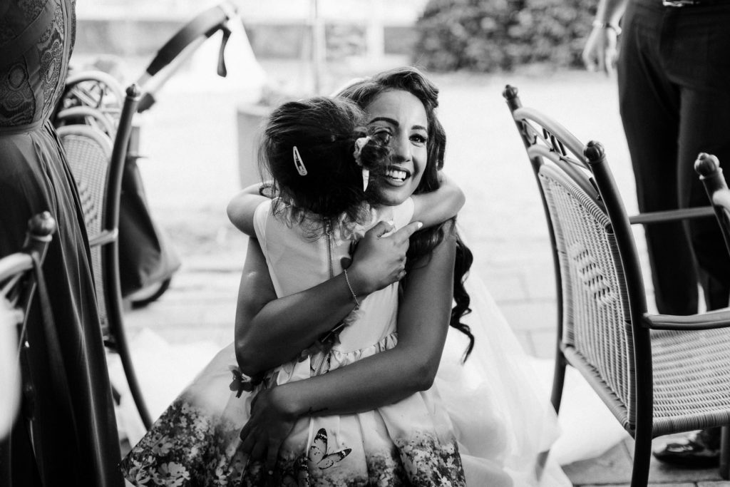 hochzeitsfotograf-kerim-kivrak-basel-hochzeitslocation-salmegg-haus-schweiz-rheinfelden-destination-wedding-photographer-trauung-standesamt-münchen-hochzeitsfotoalbum-hochzeitsdeko-0126