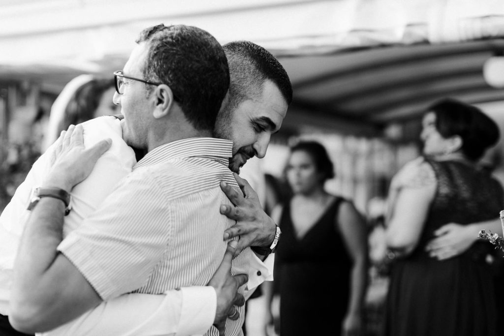 hochzeitsfotograf-kerim-kivrak-basel-hochzeitslocation-salmegg-haus-schweiz-rheinfelden-destination-wedding-photographer-trauung-standesamt-münchen-hochzeitsfotoalbum-hochzeitsdeko-0129