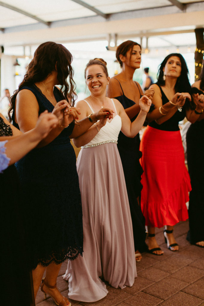 hochzeitsfotograf-kerim-kivrak-basel-hochzeitslocation-salmegg-haus-schweiz-rheinfelden-destination-wedding-photographer-trauung-standesamt-münchen-hochzeitsfotoalbum-hochzeitsdeko-0138