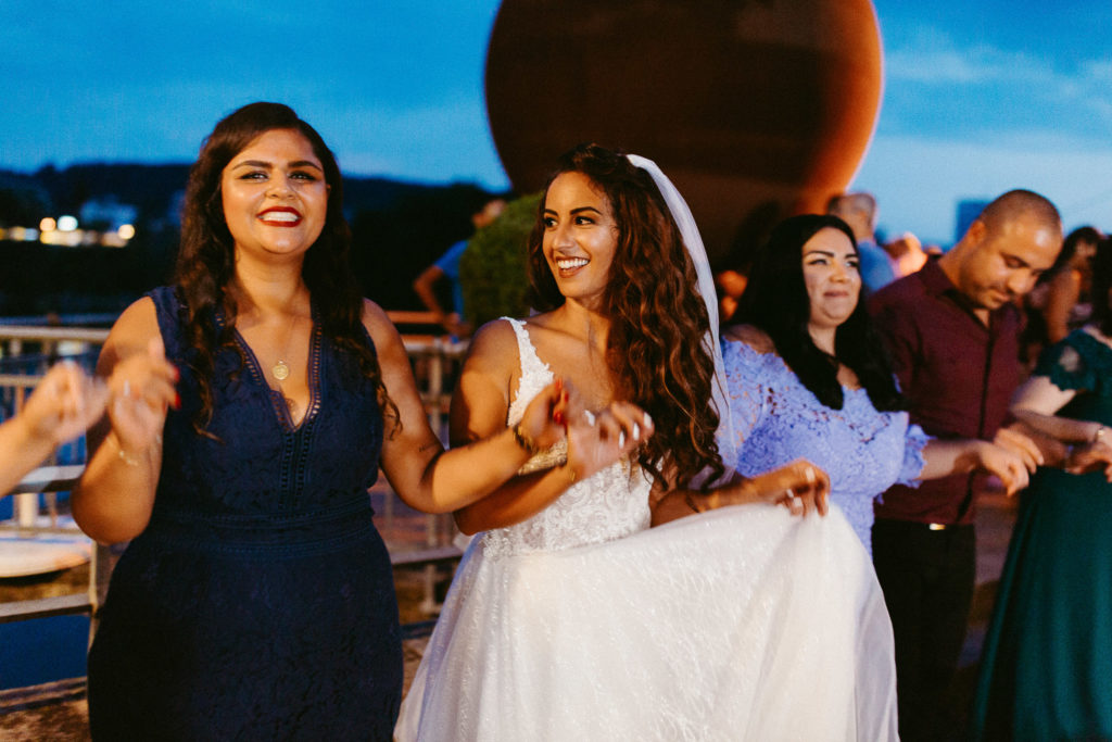 hochzeitsfotograf-kerim-kivrak-basel-hochzeitslocation-salmegg-haus-schweiz-rheinfelden-destination-wedding-photographer-trauung-standesamt-münchen-hochzeitsfotoalbum-hochzeitsdeko-0155