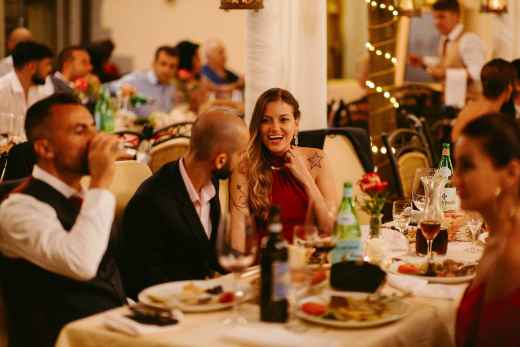 hochzeitsfotograf-kerim-kivrak-basel-hochzeitslocation-salmegg-haus-schweiz-rheinfelden-destination-wedding-photographer-trauung-standesamt-münchen-hochzeitsfotoalbum-hochzeitsdeko-0166