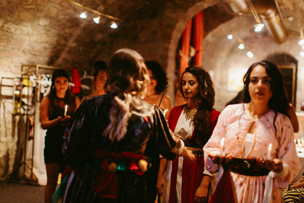 hochzeitsfotograf-kerim-kivrak-basel-hochzeitslocation-salmegg-haus-schweiz-rheinfelden-destination-wedding-photographer-trauung-standesamt-münchen-hochzeitsfotoalbum-hochzeitsdeko-0173