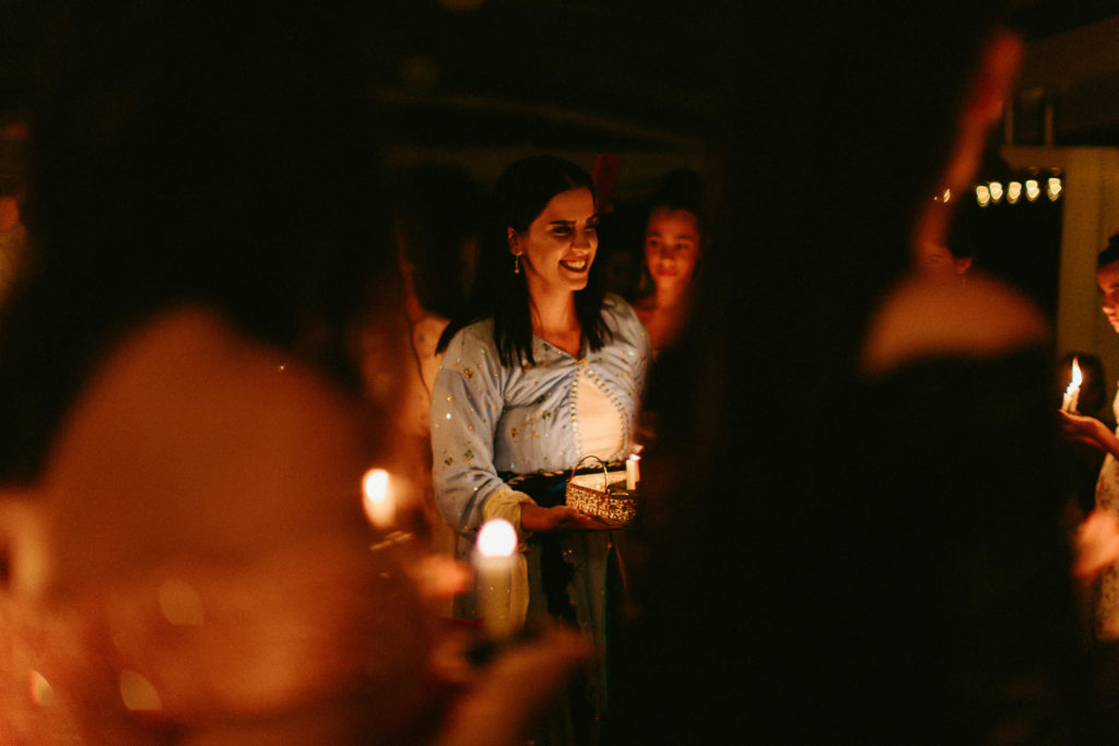 hochzeitsfotograf-kerim-kivrak-basel-hochzeitslocation-salmegg-haus-schweiz-rheinfelden-destination-wedding-photographer-trauung-standesamt-münchen-hochzeitsfotoalbum-hochzeitsdeko-0178