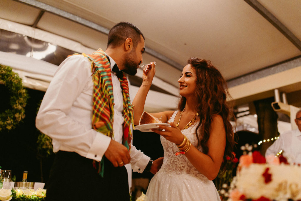 hochzeitsfotograf-kerim-kivrak-basel-hochzeitslocation-salmegg-haus-schweiz-rheinfelden-destination-wedding-photographer-trauung-standesamt-münchen-hochzeitsfotoalbum-hochzeitsdeko-0196