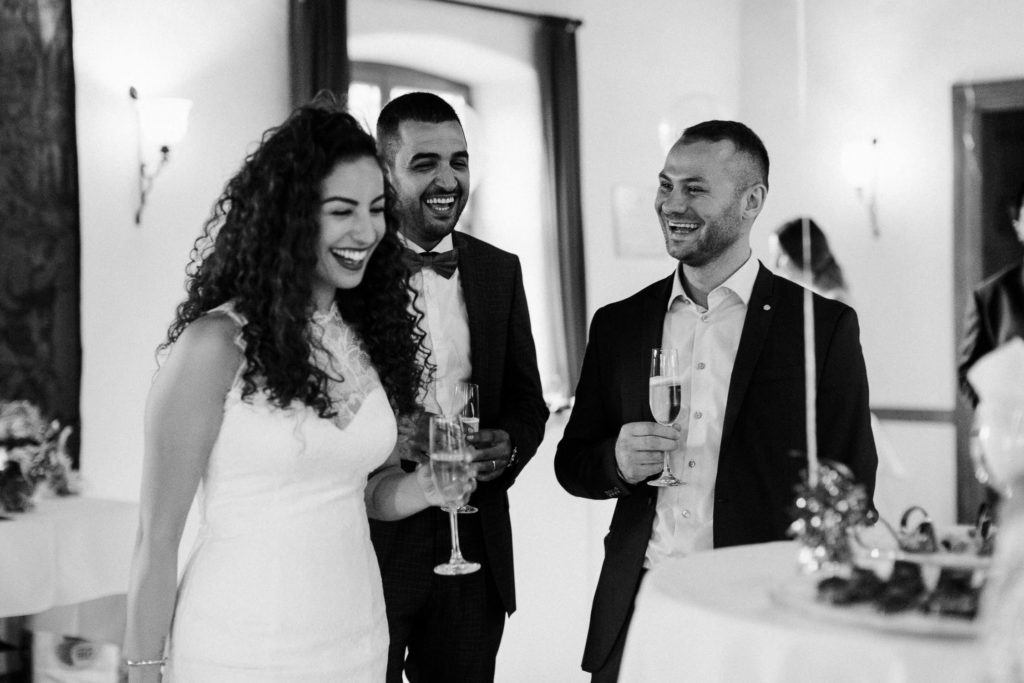 hochzeitsfotograf-kerim-kivrak-basel-hochzeitslocation-zivilstandsamt-schweiz-rheinfelden-wedding-photographer-trauung-standesamt-münchen-hochzeitsfotoalbum-hochzeitsdeko-0038