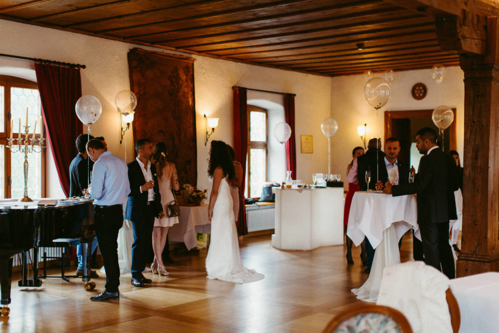 hochzeitsfotograf-kerim-kivrak-basel-hochzeitslocation-zivilstandsamt-schweiz-rheinfelden-wedding-photographer-trauung-standesamt-münchen-hochzeitsfotoalbum-hochzeitsdeko-0039