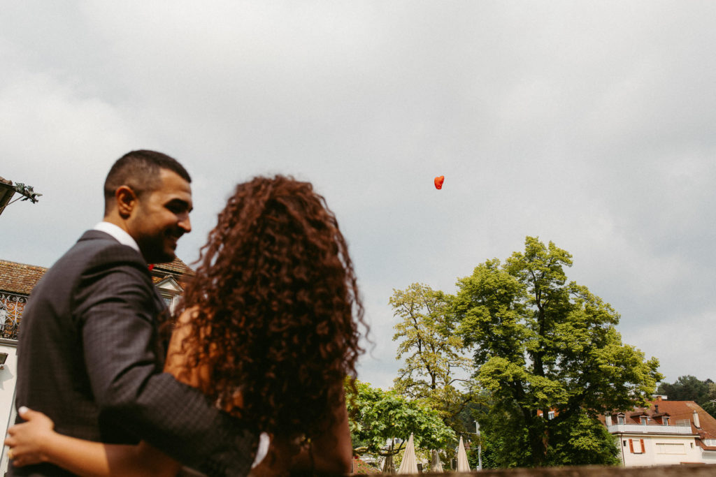 hochzeitsfotograf-kerim-kivrak-basel-hochzeitslocation-zivilstandsamt-schweiz-rheinfelden-wedding-photographer-trauung-standesamt-münchen-hochzeitsfotoalbum-hochzeitsdeko-0053