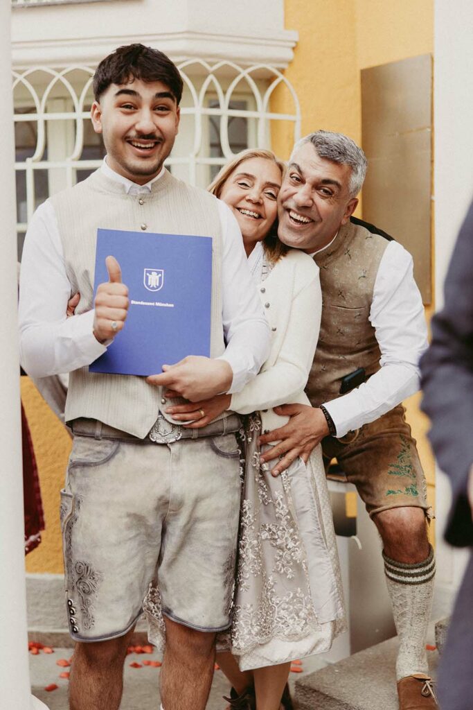 hochzeitsfotograf-standesamt-trauung--muenchen-mandlstrasse-feier-kerimkivrak-024