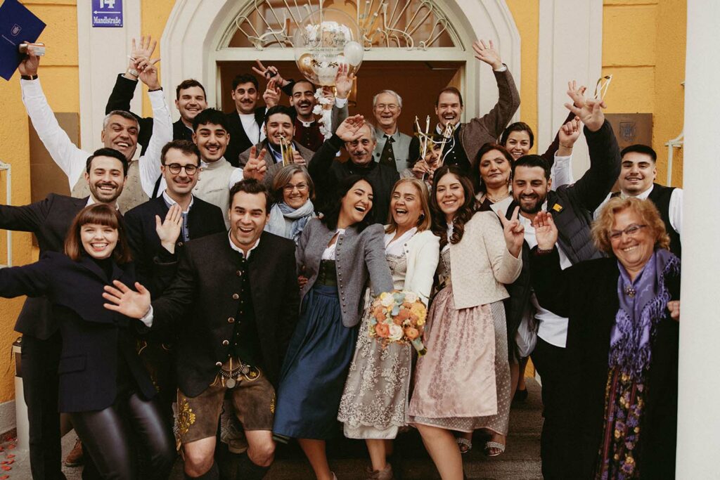 hochzeitsfotograf-standesamt-trauung--muenchen-mandlstrasse-feier-kerimkivrak-025